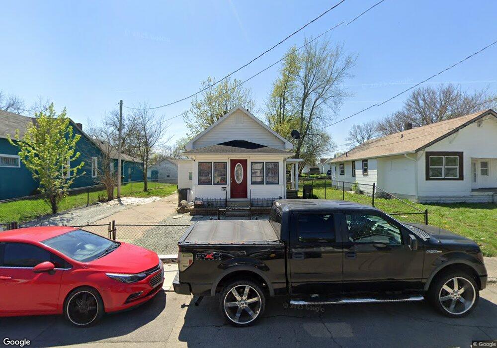 1635 W 19th St, Anderson, IN 46016 - photo 1