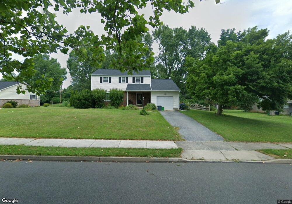 2111 E Columbia St unit 2121, Allentown, PA 18109 - photo 1