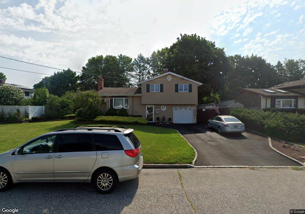 3019 Acorn Ave, Medford, NY 11763 - photo 1