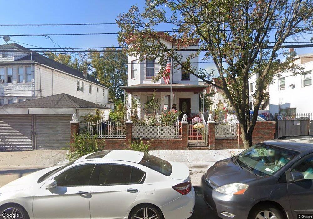 4112 Warren St, Elmhurst, NY 11373 - photo 1