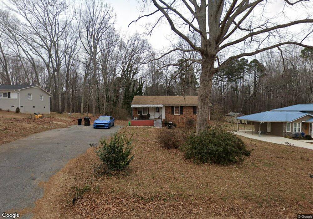 1020 Holly Hills Dr, Gastonia, NC 28052 - photo 1