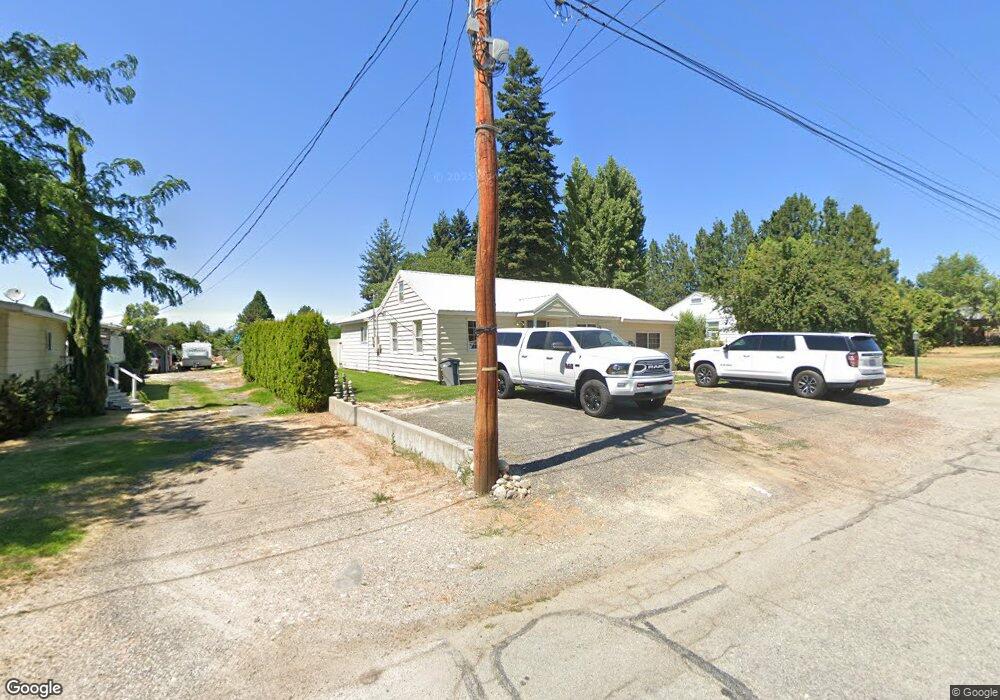 301 Leslie Way, East Wenatchee, WA 98802 - photo 1