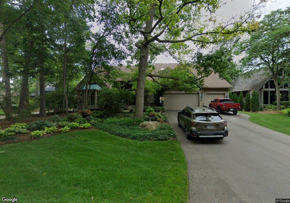 3694 Elder Rd S, West Bloomfield, MI 48324 - photo 1