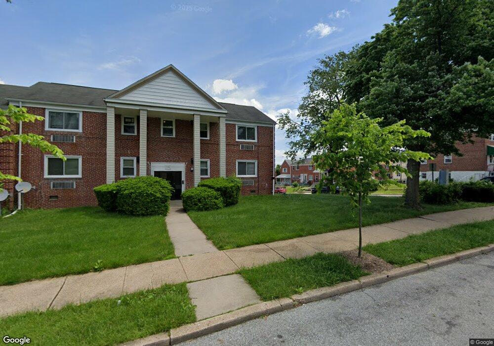 1301 Wildwood Pkwy, Baltimore, MD 21229 - photo 1