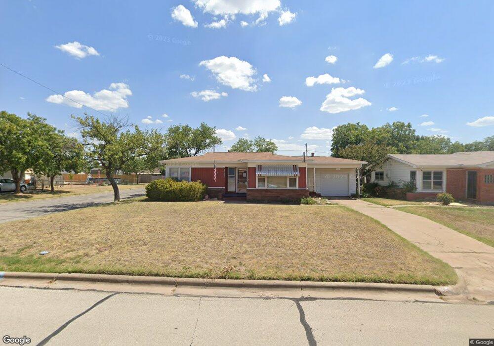 1601 Hursh Ave, Wichita Falls, TX 76302 - photo 1
