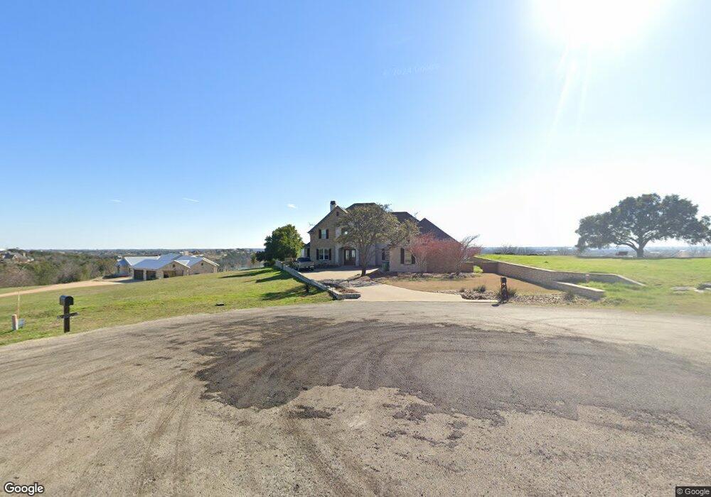 2002 Tree Top Ct, Granbury, TX 76049 - photo 1