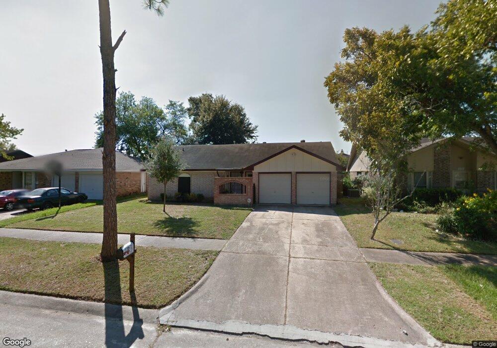 7239 Brook Stone Dr, Houston, TX 77040 - photo 1