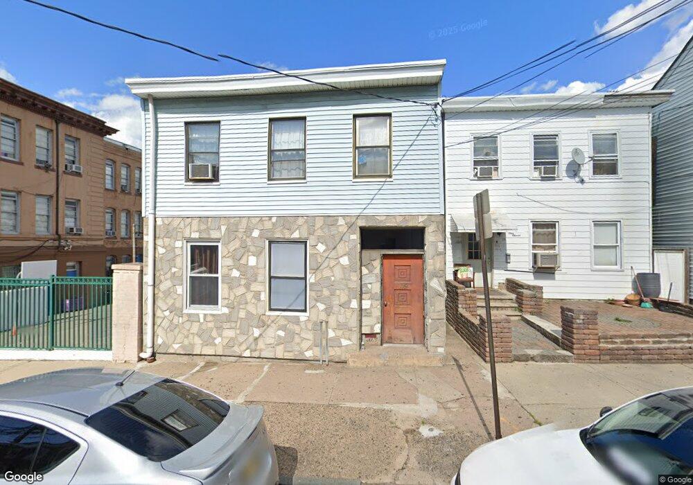 109 Marshall St, Paterson, NJ 07501 - photo 1