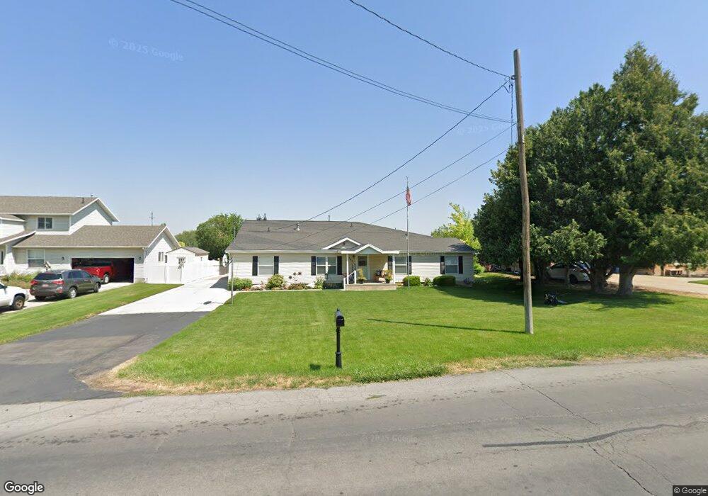 360 W 300 S, Hyrum, UT 84319 - photo 1