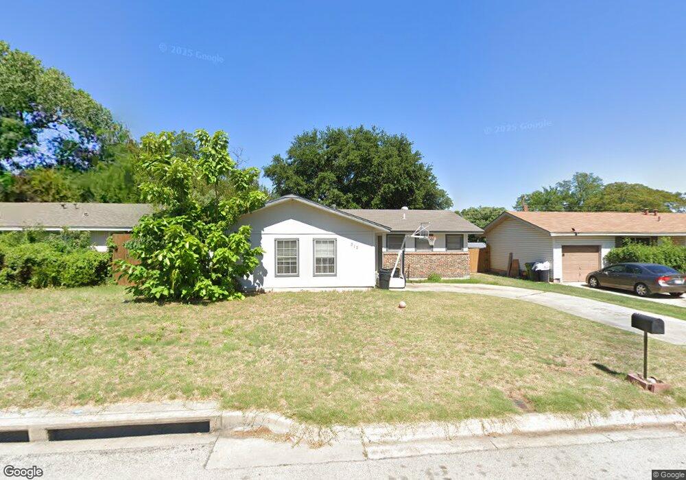 312 Anderson Dr, Hurst, TX 76053 - photo 1