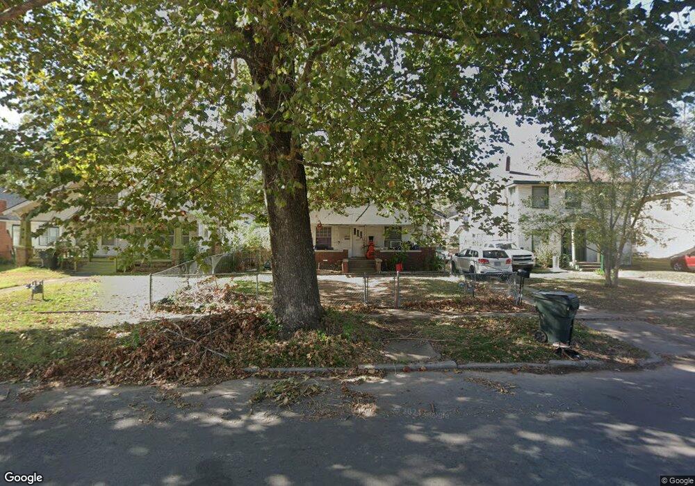 912 S Okmulgee Ave, Okmulgee, OK 74447 - photo 1