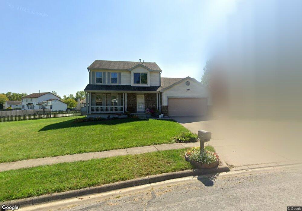 2781 Abington Rd, Columbus, OH 43231 - photo 1