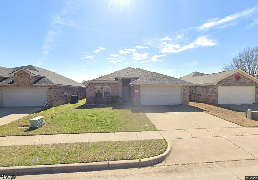 320 Sardius Blvd, Granbury, TX 76049 - photo 1