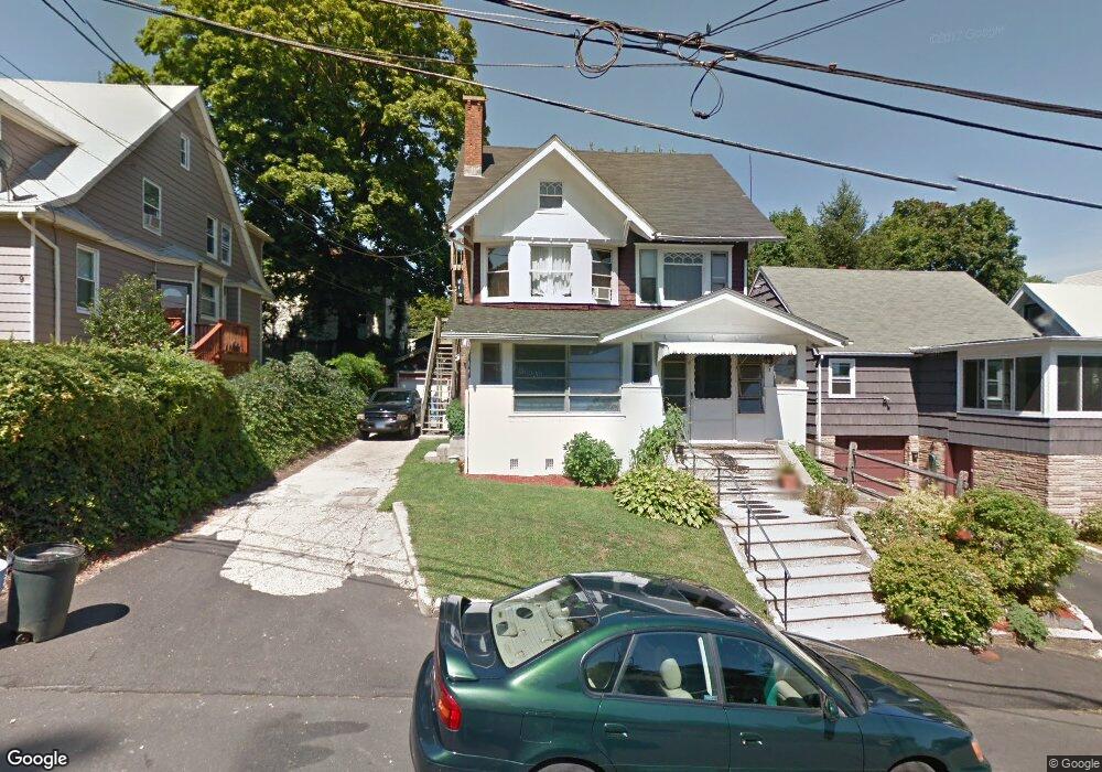 7 Gibson Ct, Norwalk, CT 06854 - photo 1