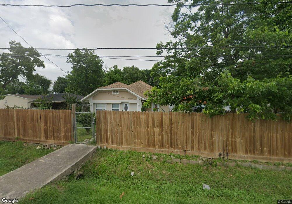 9718 Deer Trail Dr, Houston, TX 77038 - photo 1