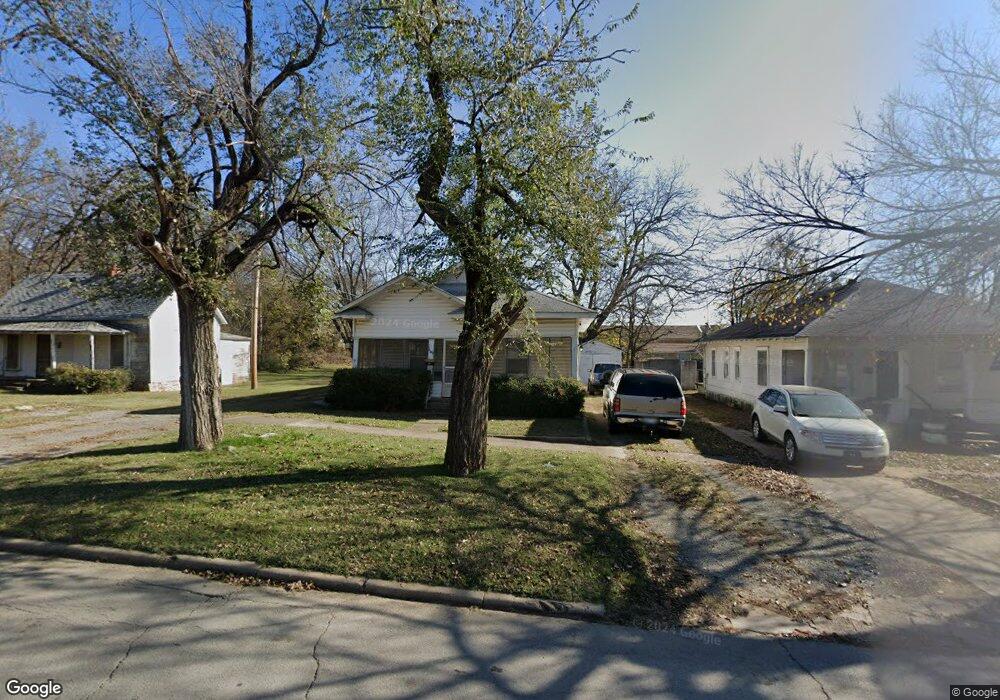 406 N 3rd St, Henryetta, OK 74437 - photo 1