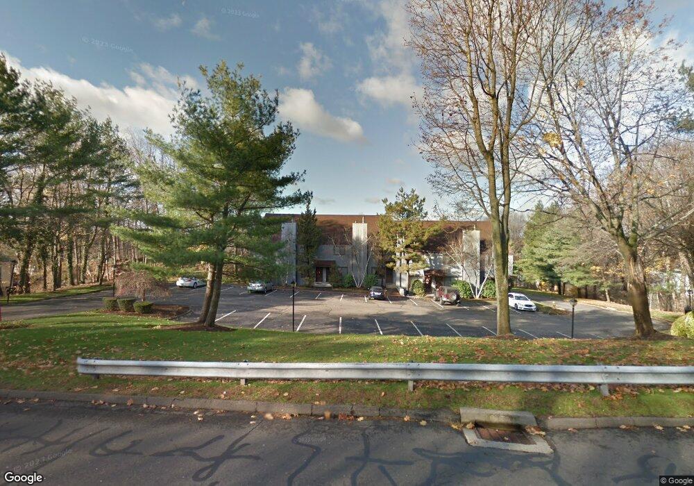 21 Linden St unit 18, Norwalk, CT 06851 - photo 1