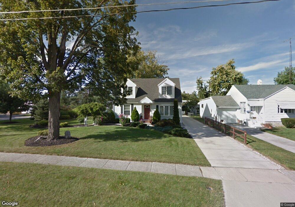 204 E Eagle St, Findlay, OH 45840 - photo 1