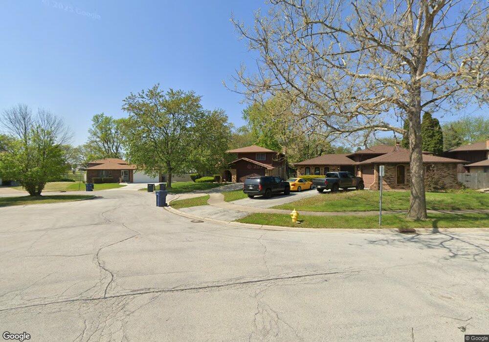 718 Kostner Ave, Matteson, IL 60443 - photo 1