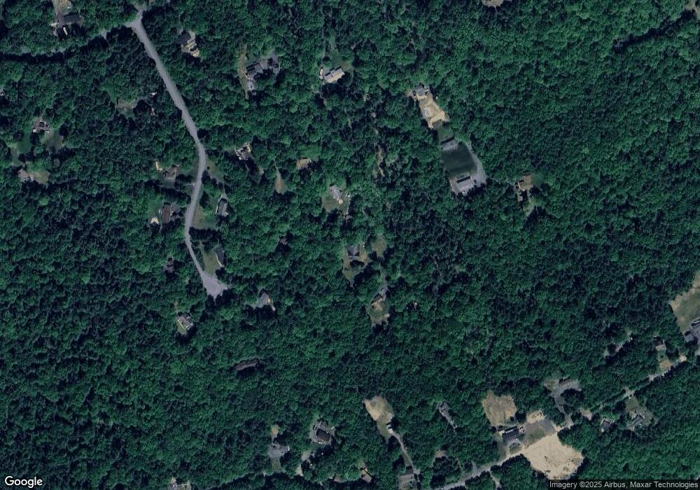 348 Schuler Ln, Stroudsburg, PA 18360 - photo 1