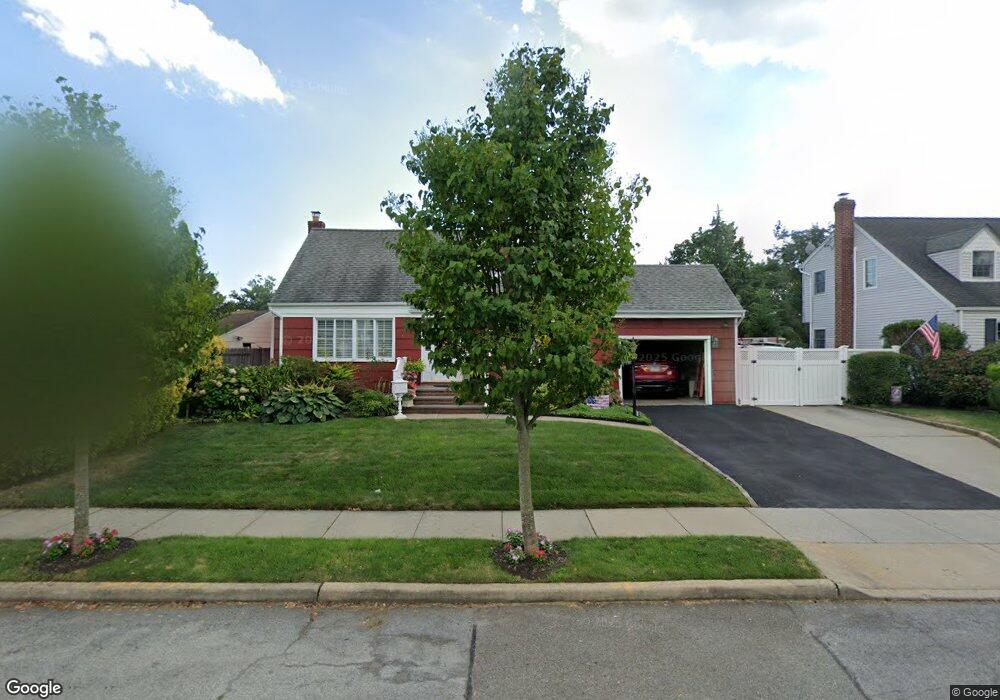 797 Adele St, Franklin Square, NY 11010 - photo 1