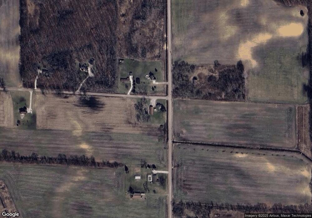 13193 Timbers Rd, Carleton, MI 48117 - photo 1