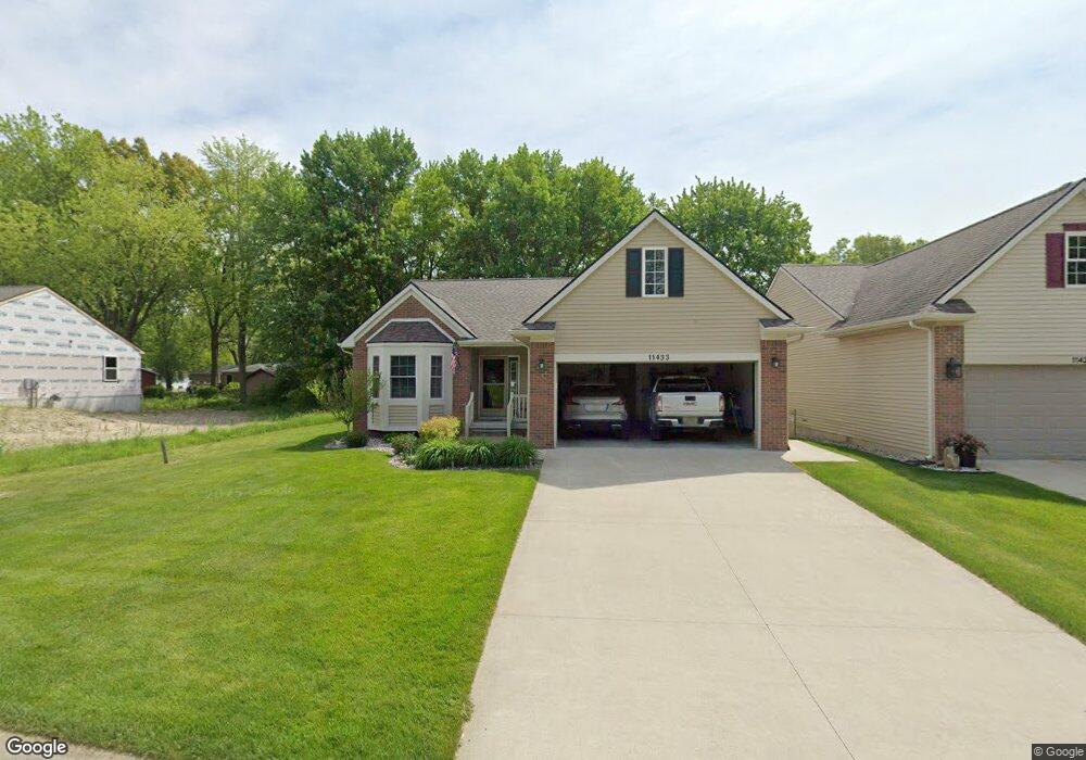 11437 Hidden Oaks Dr, Clio, MI 48420 - photo 1