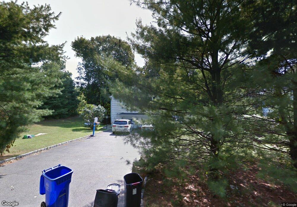 32 Cornwall Rd, Norwalk, CT 06850 - photo 1