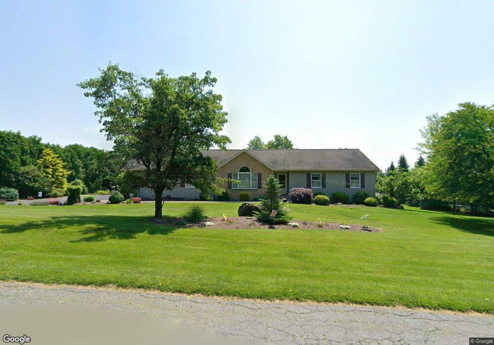 364 E Dannersville Rd, Bath, PA 18014 - photo 1