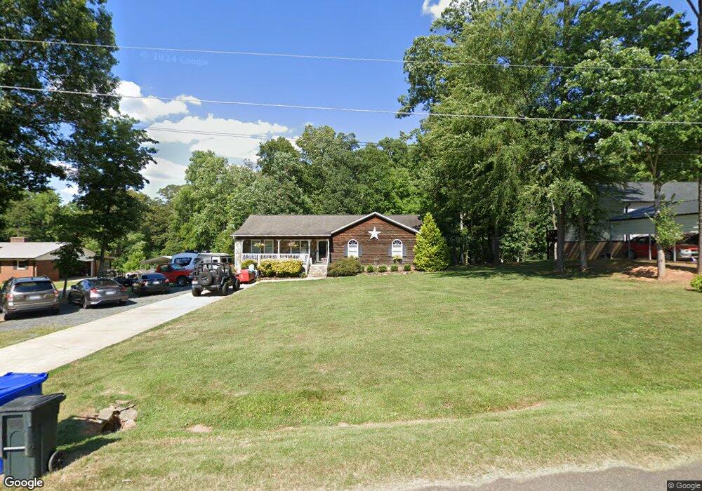 1279 Briles Dr, Asheboro, NC 27205 - photo 1