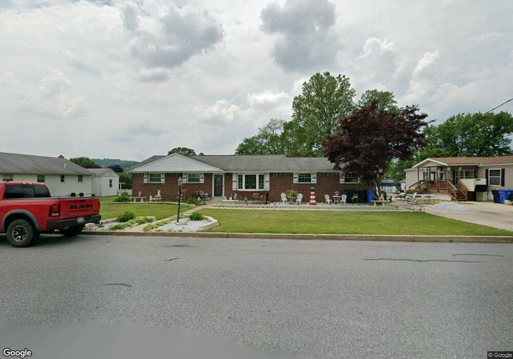 322 S Lincoln Ave, Walnutport, PA 18088 - photo 1