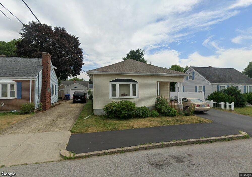 171 Bristol Ave, Pawtucket, RI 02861 - photo 1