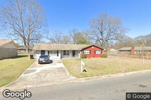 215 Gawin Dr, Warner Robins, GA 31093