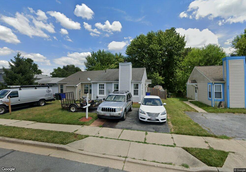 834 Chadwick Cir, Frederick, MD 21701 - photo 1