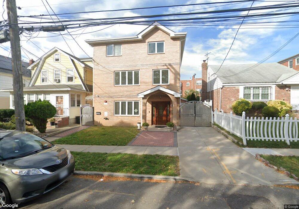 4546 161st St unit 3F, Flushing, NY 11358 - photo 1