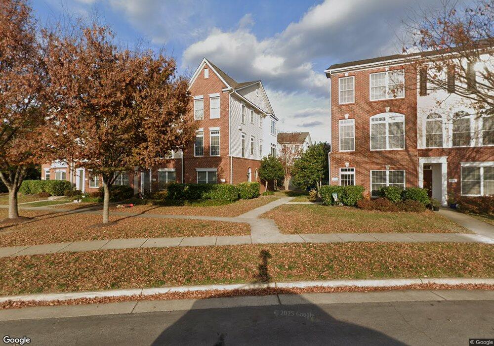 25031 Justice Dr, Chantilly, VA 20152 - photo 1