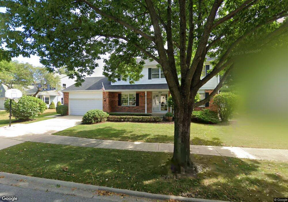 1924 Seton Hall Dr, Naperville, IL 60565 - photo 1