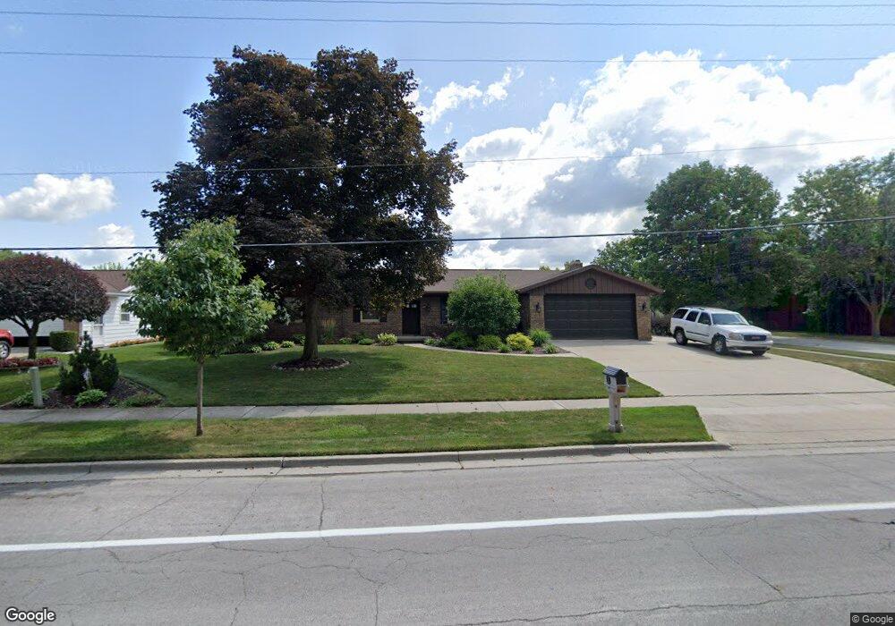 407 Churchgrove Rd, Frankenmuth, MI 48734 - photo 1