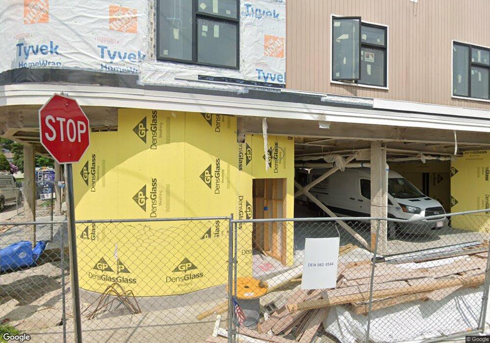 9 Crescent St unit 11, Winthrop, MA 02152 - photo 1