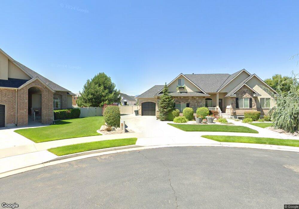 10764 Sink Hollow Cir, South Jordan, UT 84095 - photo 1