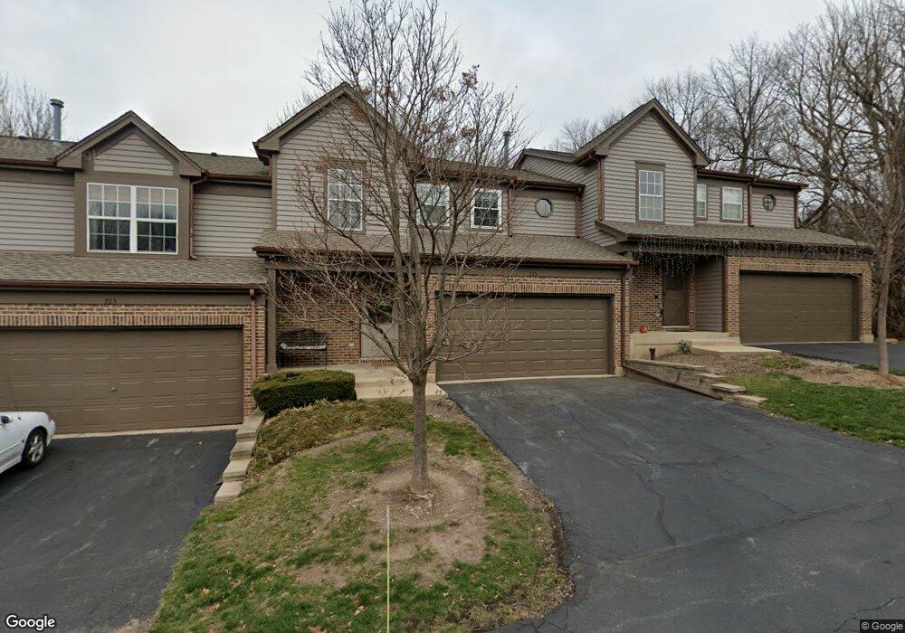 725 Longwood Dr unit 1, Algonquin, IL 60102 - photo 1