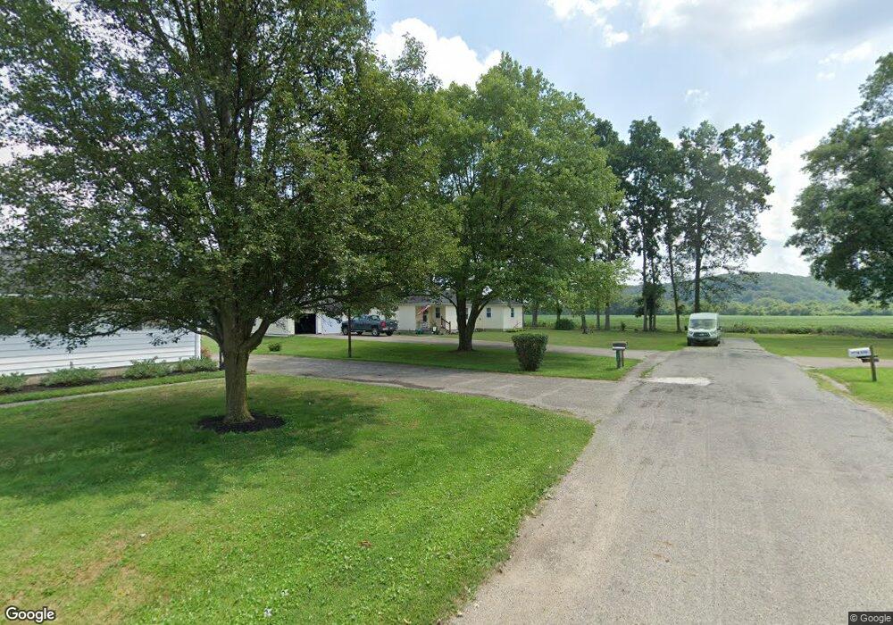 5736 Fairfield St SE, Lancaster, OH 43130 - photo 1