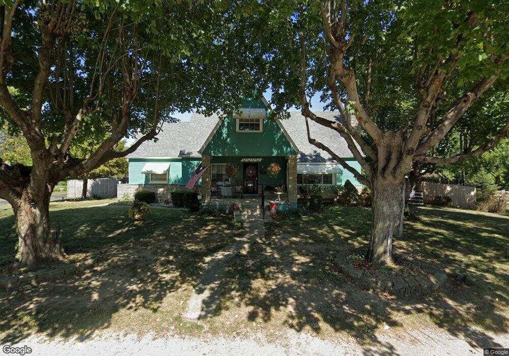 3848 Washburn St, Columbus, OH 43213 - photo 1