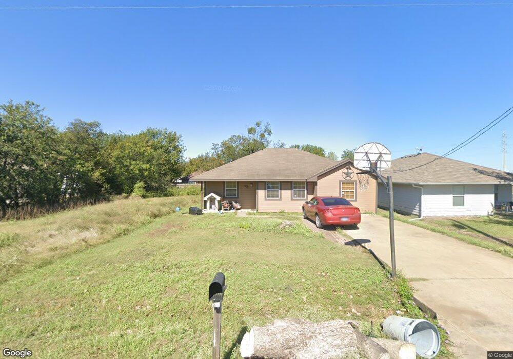406 Avenue E, Ennis, TX 75119 - photo 1