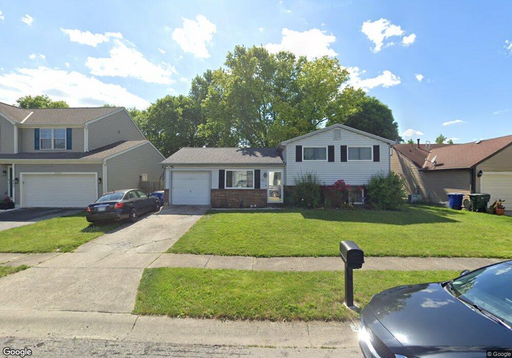 3129 Thorndyke St, Columbus, OH 43232 - photo 1