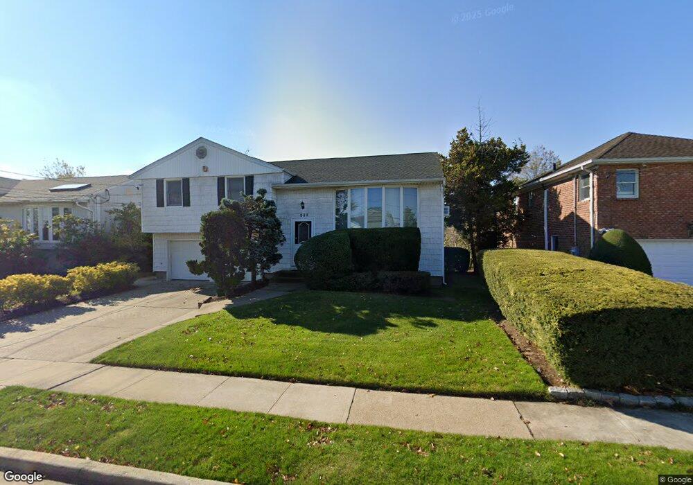 420 Links Dr E, Oceanside, NY 11572 - photo 1