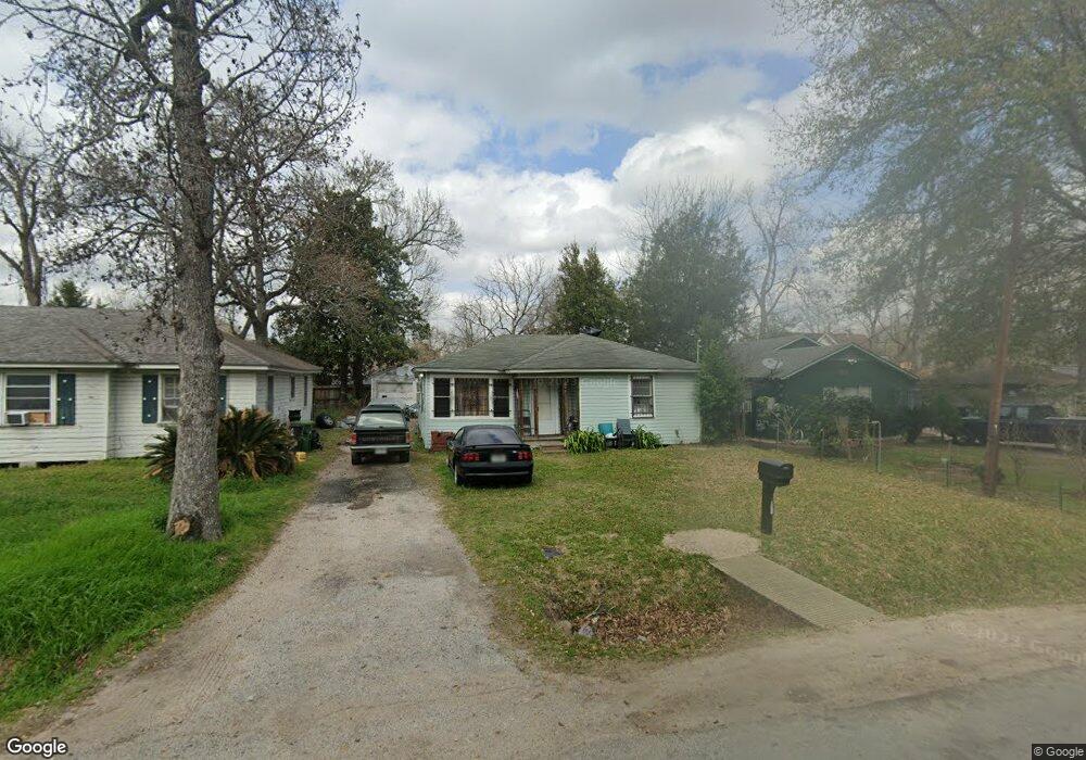 81 Burress St, Houston, TX 77022 - photo 1