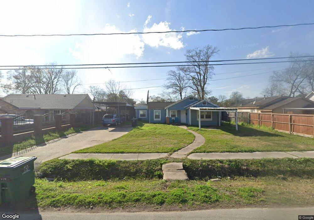 7615 Appleton St, Houston, TX 77022 - photo 1