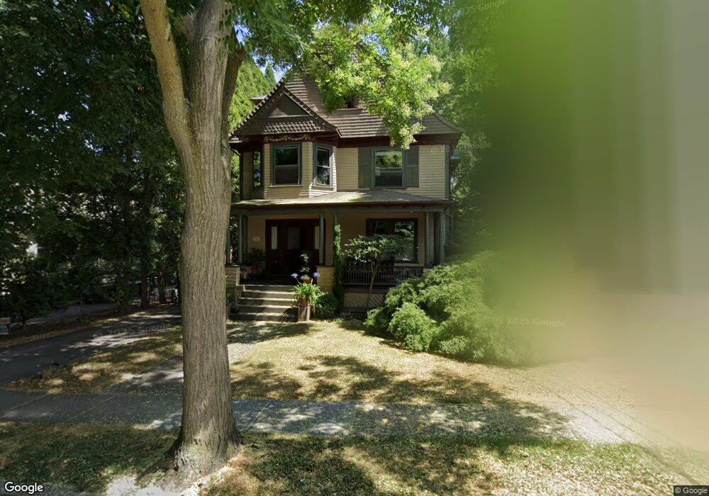 24 Lincoln St, Watertown, MA 02472 - photo 1