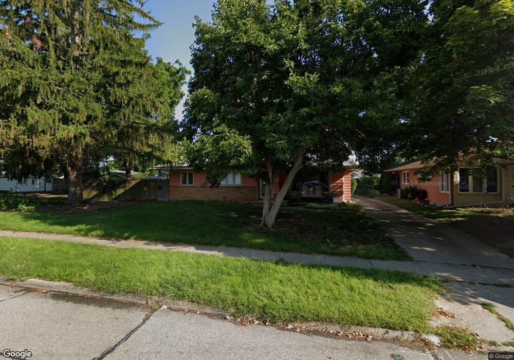 3713 Lindlavista Way, Des Moines, IA 50310 - photo 1